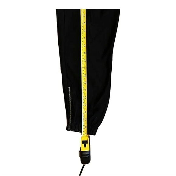 Athleta Farallon Romper Jumpsuit Sleeves Blk Sz 8 - Picture 7 of 15